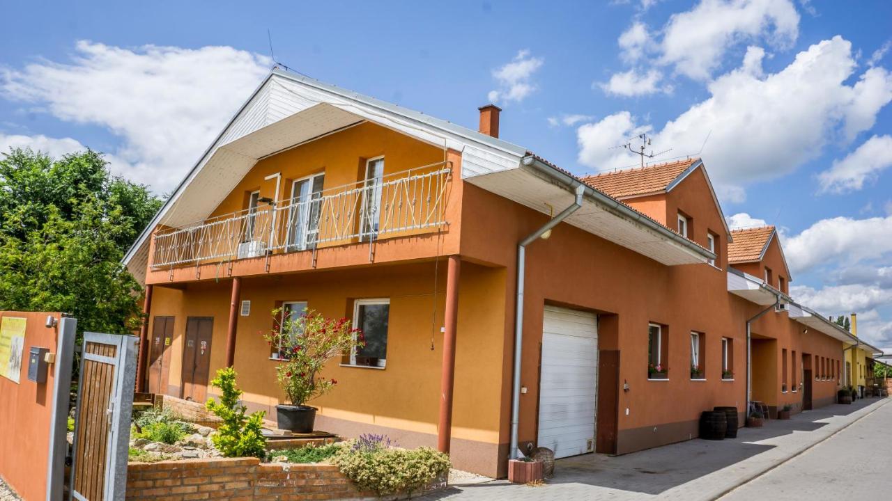 Penzion U Dablova Kopyta Rakvice 外观 照片