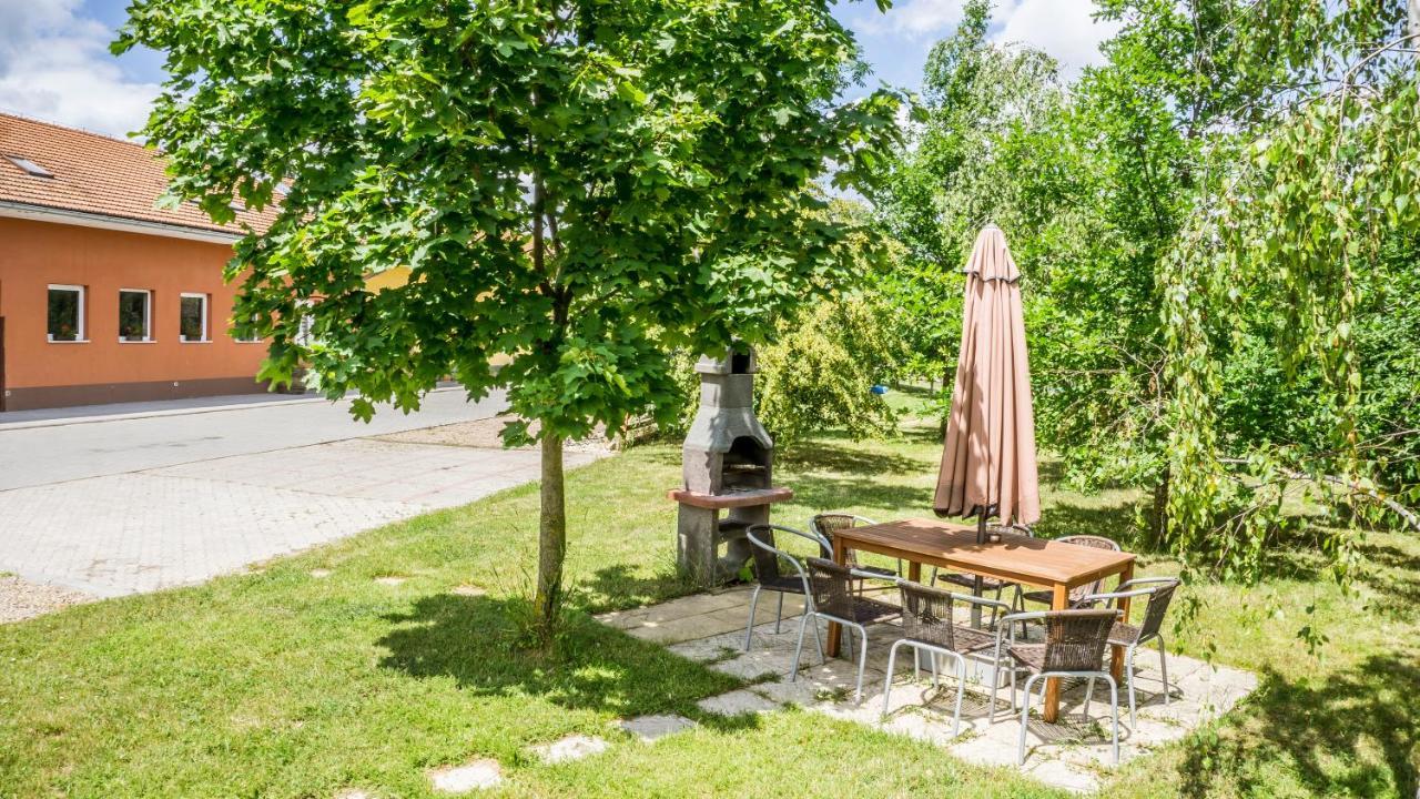 Penzion U Dablova Kopyta Rakvice 外观 照片
