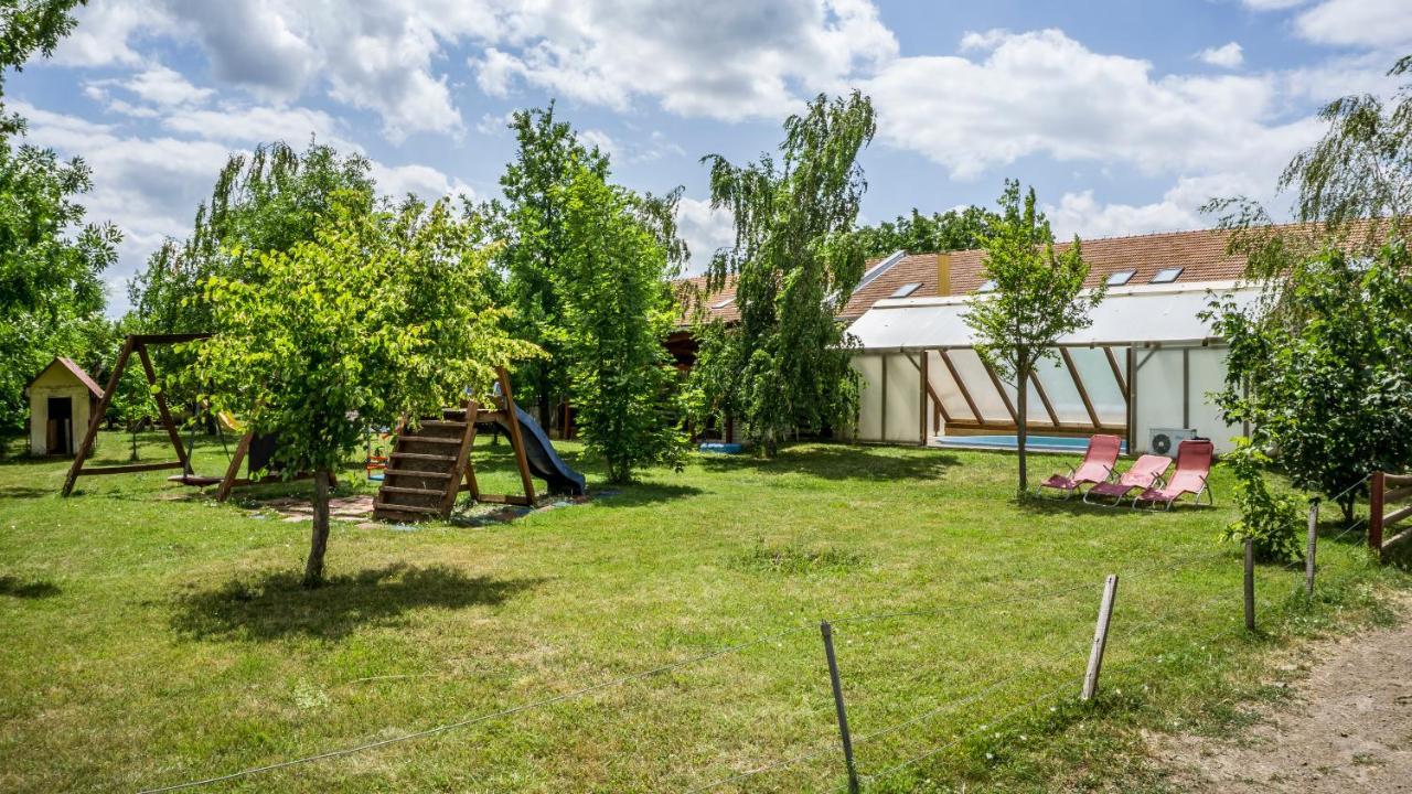 Penzion U Dablova Kopyta Rakvice 外观 照片